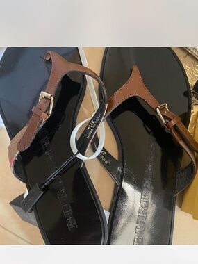 Burberry NWT Brown Leather house check pattern 37.5